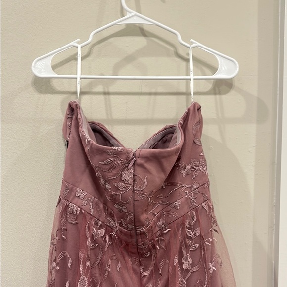 NWT Lulus Elegant Strapless Lace Gown in Mauve- XL - Picture 10 of 11